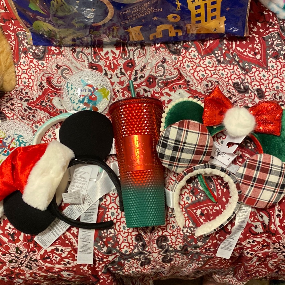 Disney 2022 Christmas Ear Collection With Starbucks Disney Christmas Tumbler